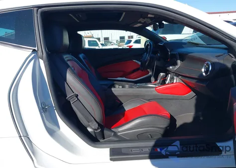 2022 Chevrolet Camaro Rwd 2Ss from USA, damaged, VIN 1G1FH1R78N0123408